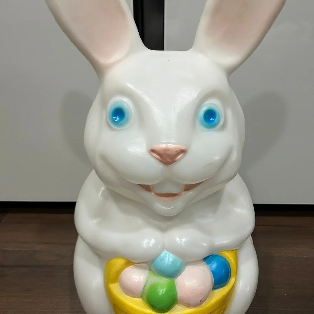 Vintage Empire Blow Mold Easter Bunny Rabbit Light Eggs Basket NO LIGHT